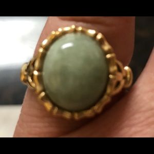 10k Jade Size 6 Ring